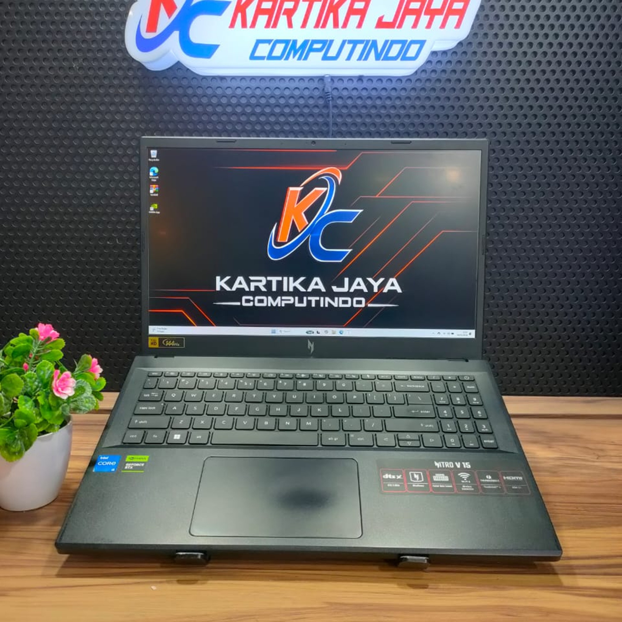 ACER NITRO V15 CORE I5 VGA RTX2050 RAM 8 SSD 